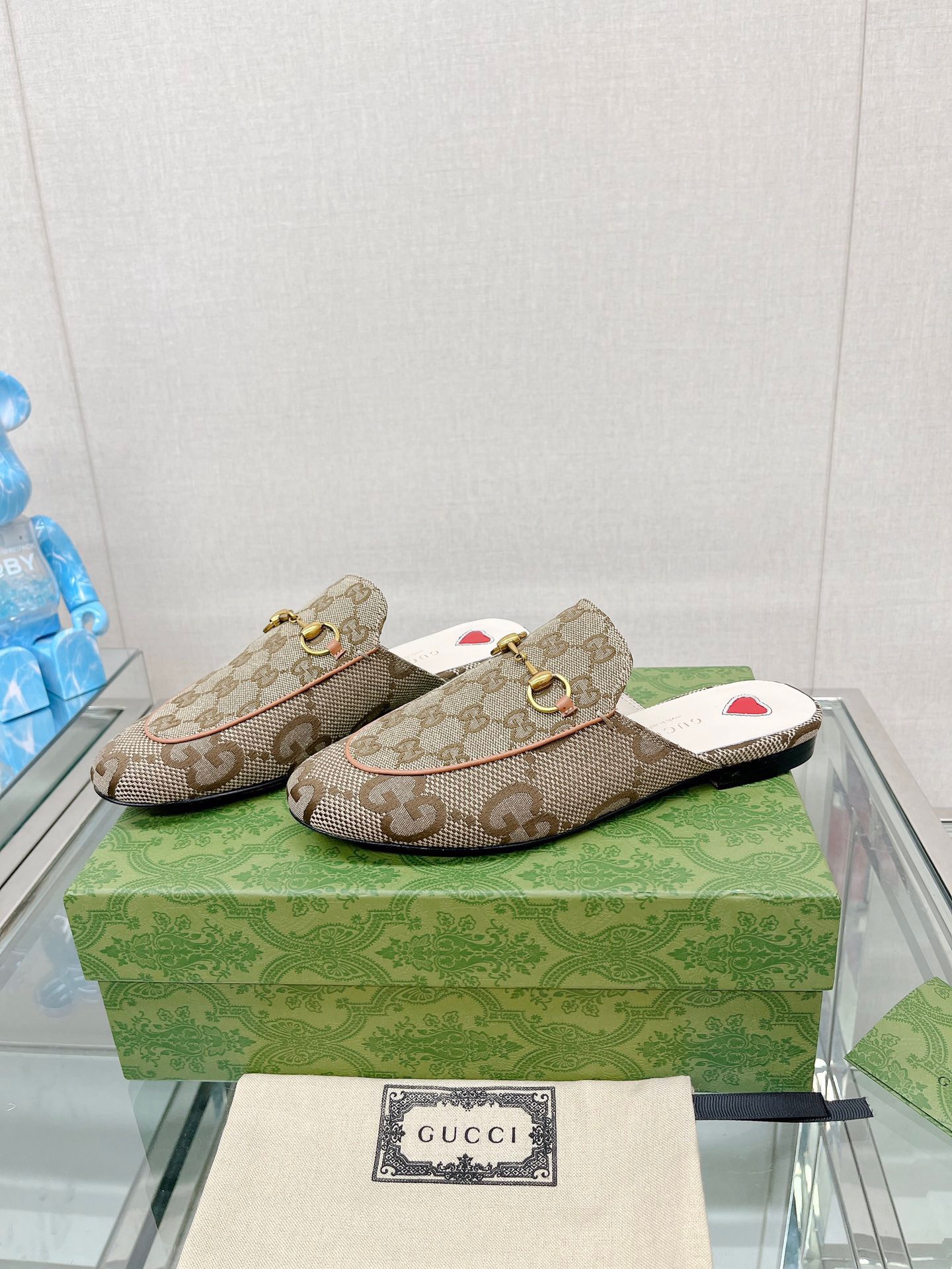 Gucci 2023 New Mules - Image 3