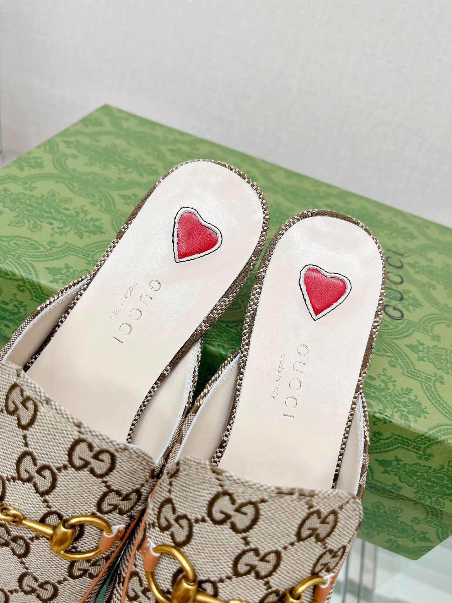 Gucci 2023 New Mules - Image 7