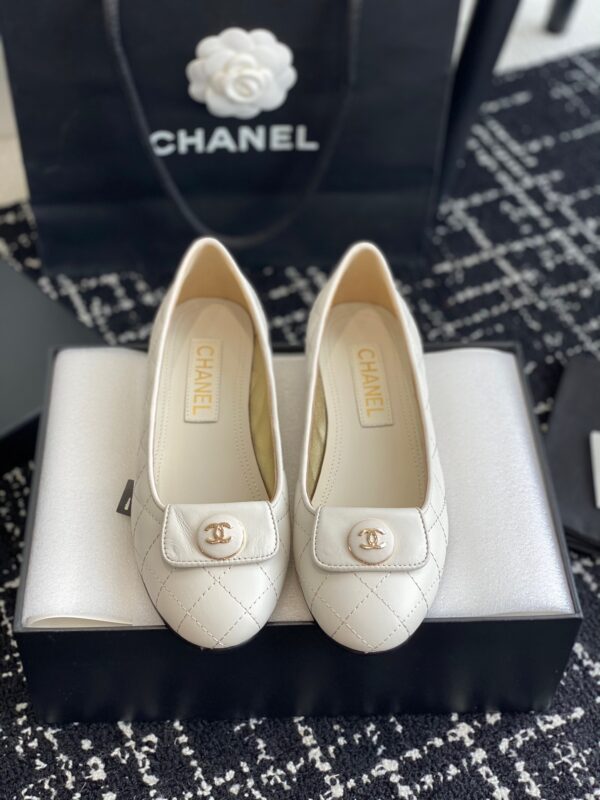 Chanel 2023 New Ballet Shoes