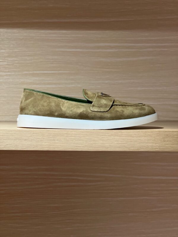 Prada 2023 Loafers Couple Models