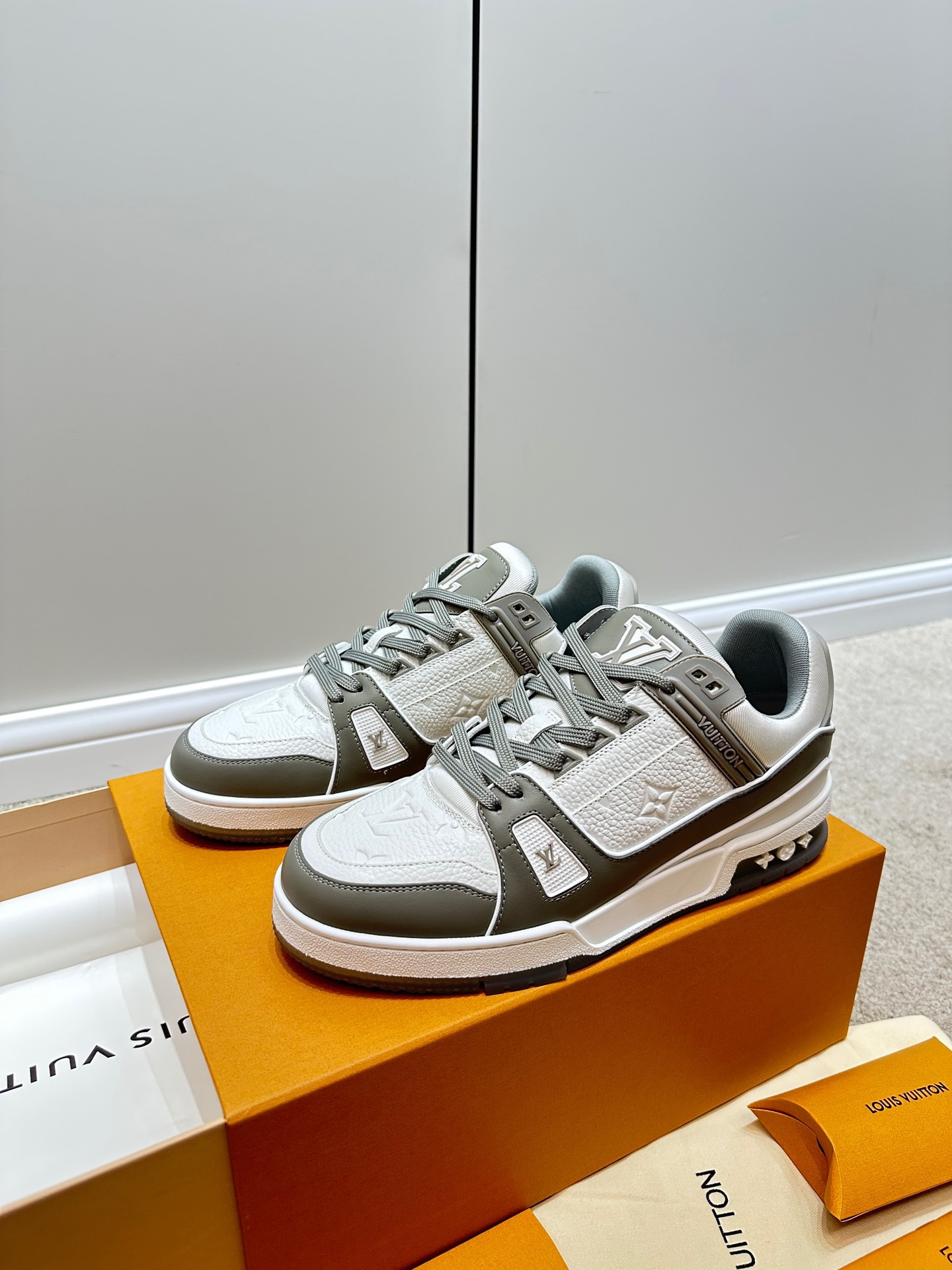Louis Vuitton 2023 Monogram Trainers - Image 4