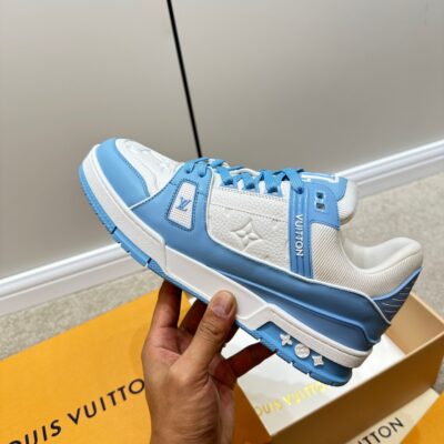 Louis Vuitton 2023 Monogram Trainers