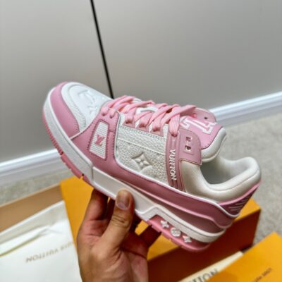 Louis Vuitton 2023 Monogram Trainers