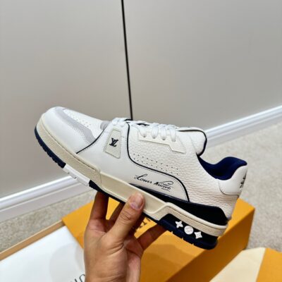 Louis Vuitton 2023 Monogram Trainers