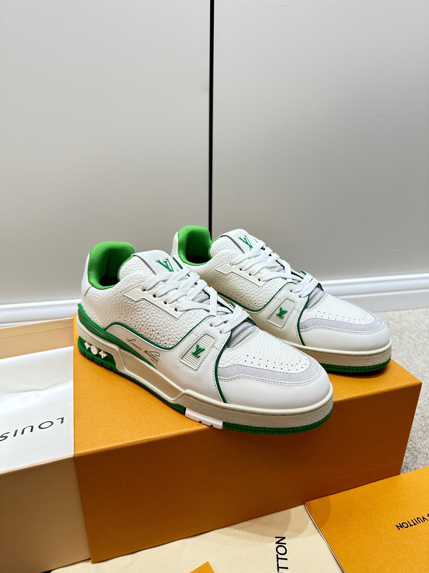 Louis Vuitton 2023 Monogram Trainers - Image 4