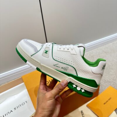 Louis Vuitton 2023 Monogram Trainers