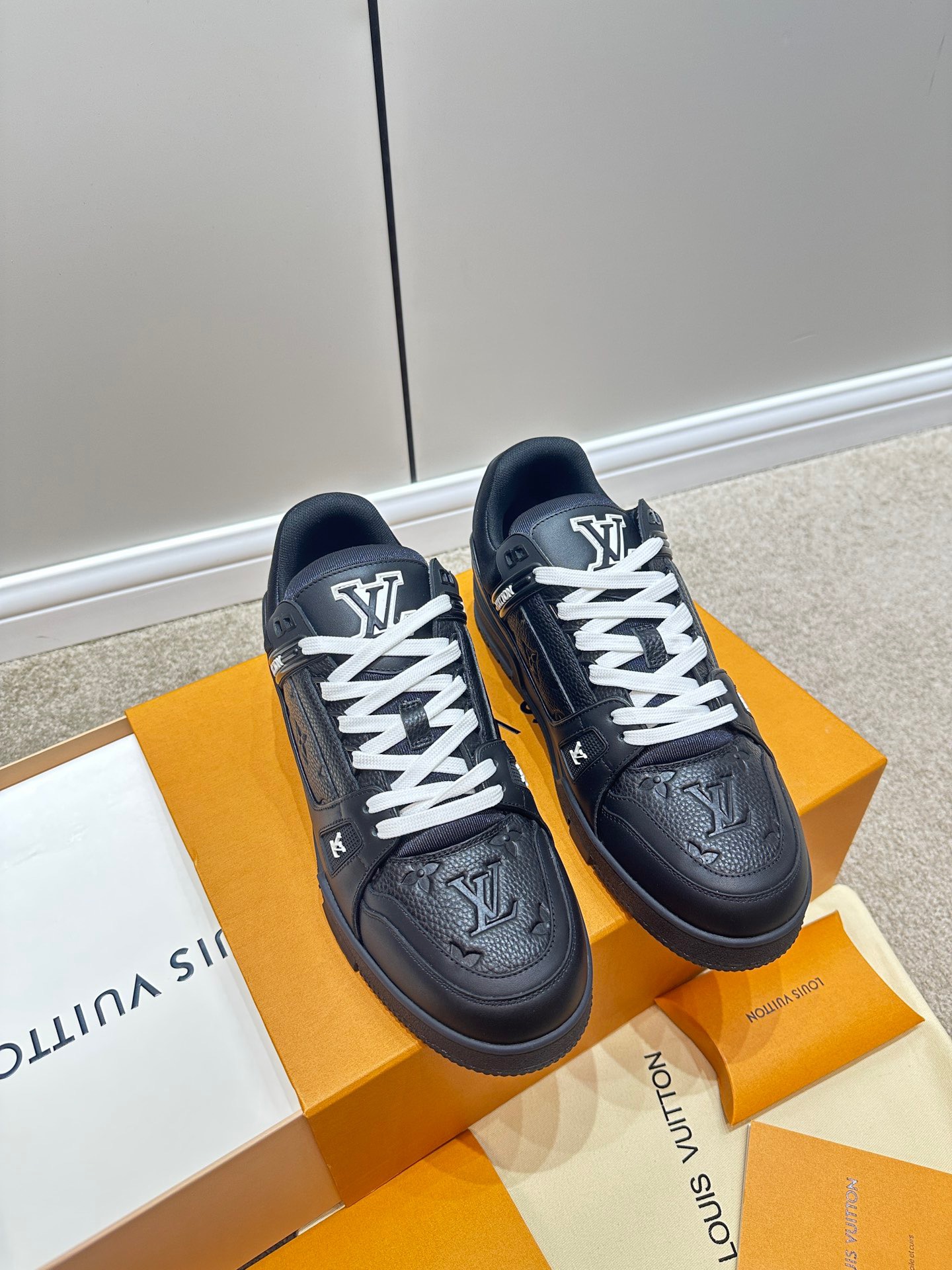 Louis Vuitton 2023 Monogram Trainers - Image 2