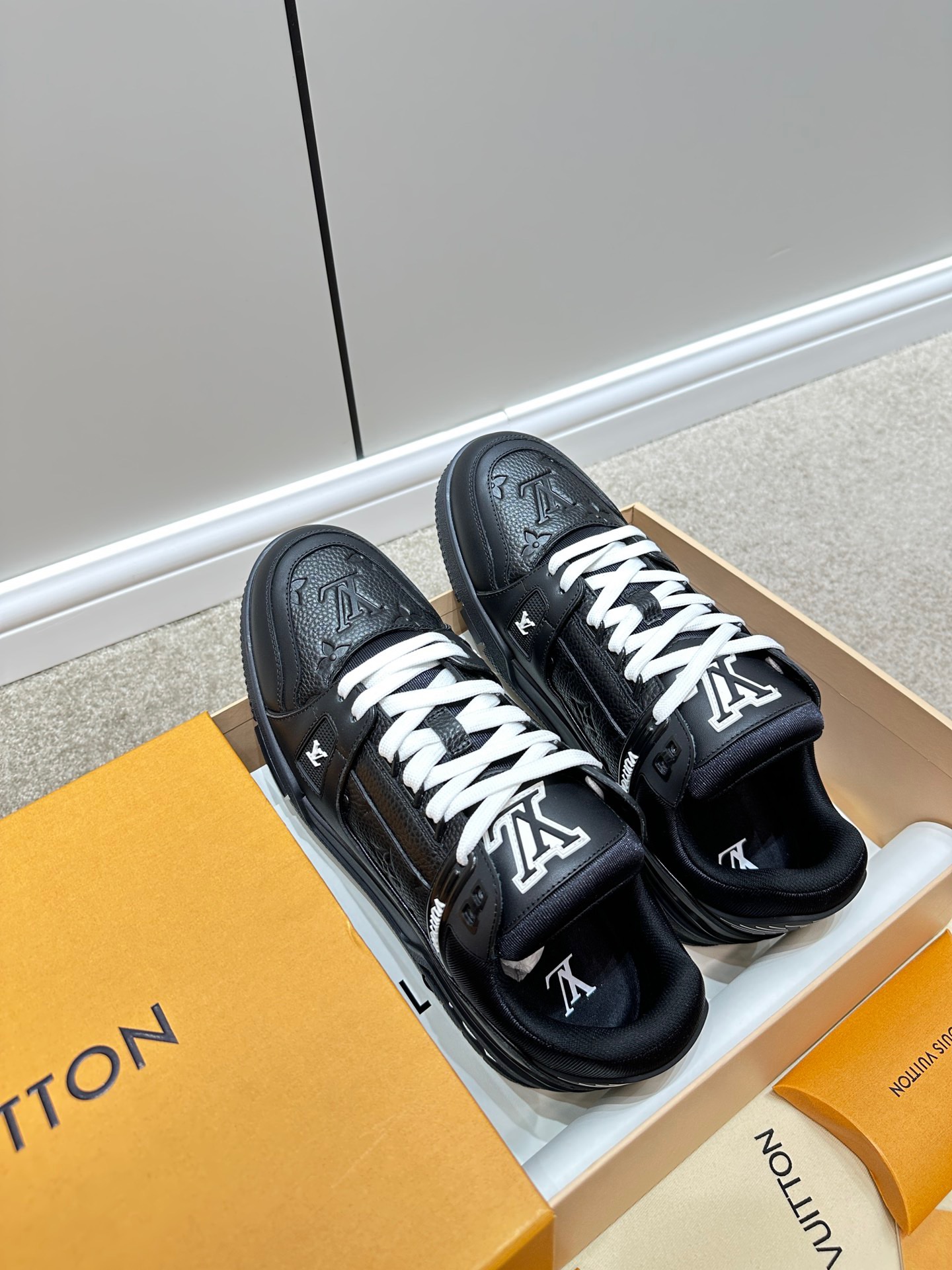 Louis Vuitton 2023 Monogram Trainers - Image 7
