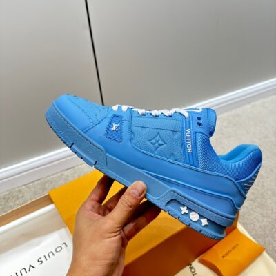 Louis Vuitton 2023 Monogram Trainers