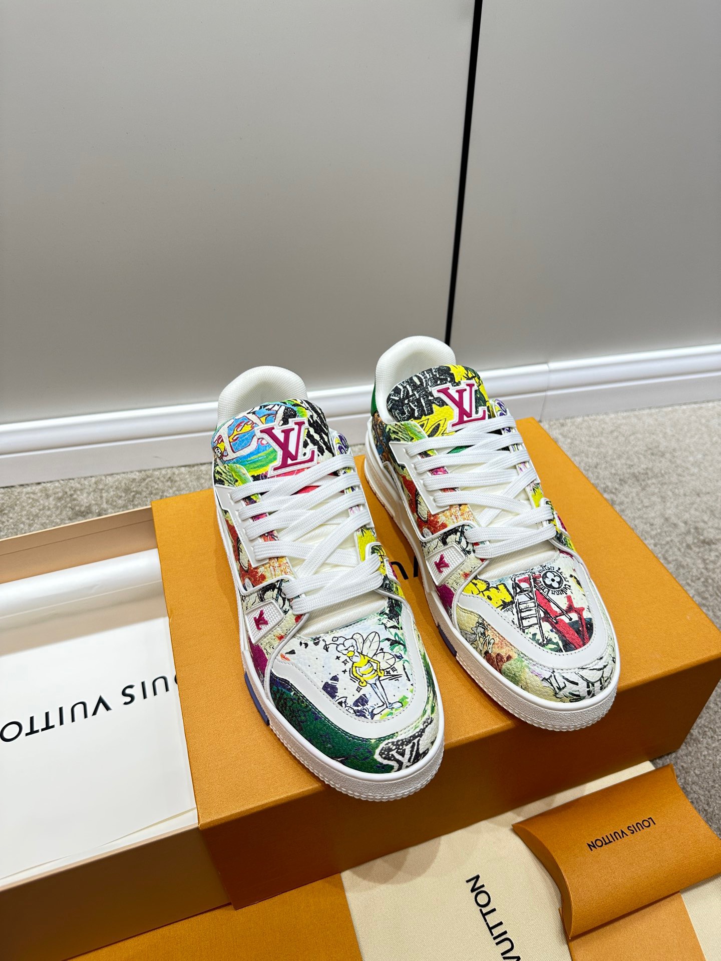 Louis Vuitton 2023 Monogram Trainers - Image 2