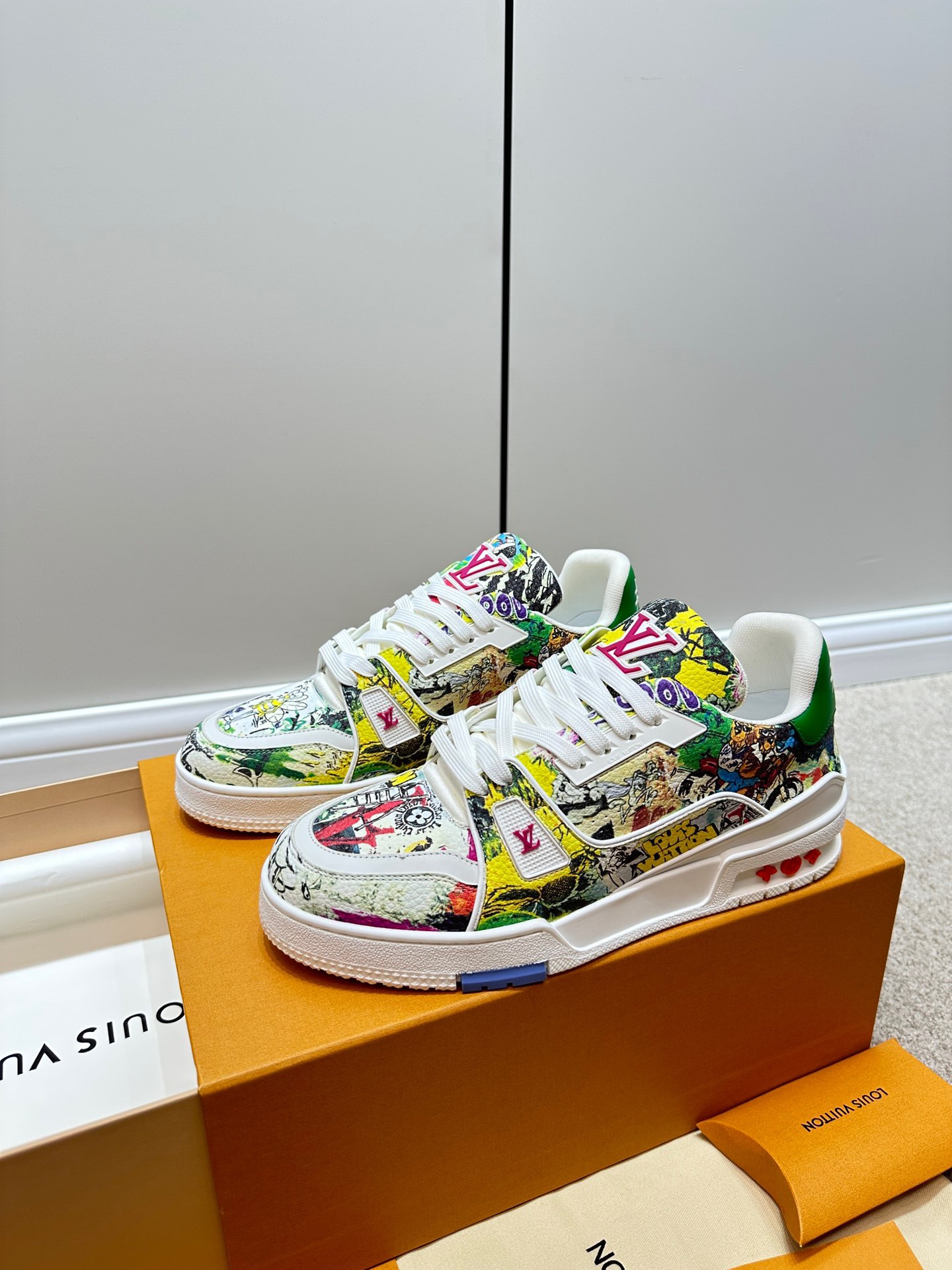 Louis Vuitton 2023 Monogram Trainers - Image 4