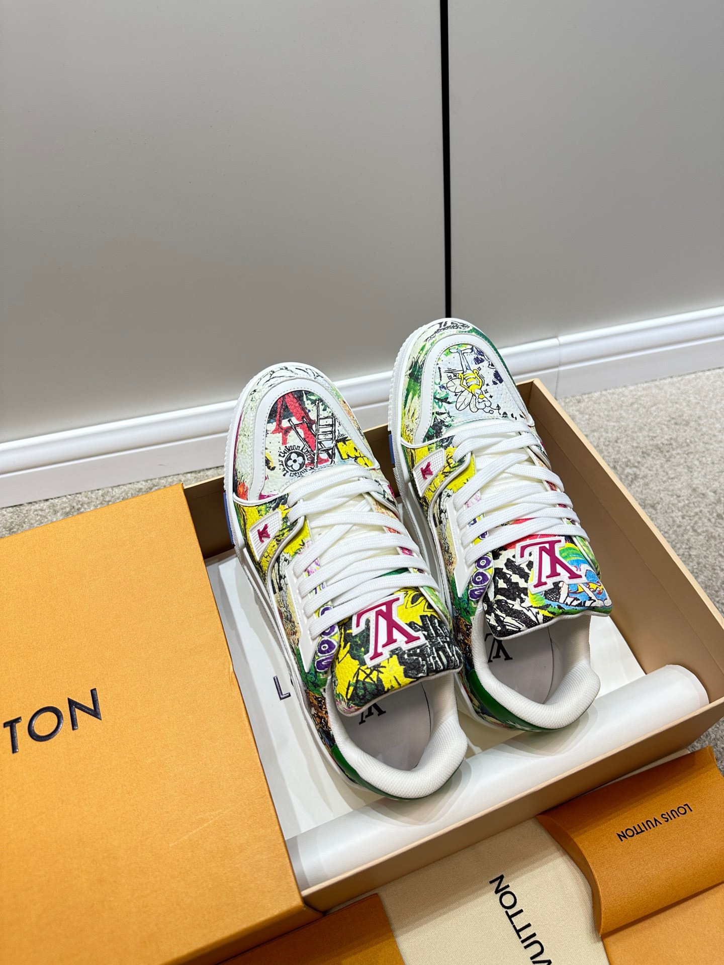 Louis Vuitton 2023 Monogram Trainers - Image 7