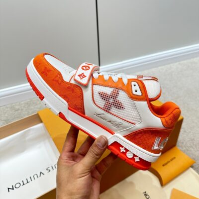 Louis Vuitton 2023 Monogram Trainers