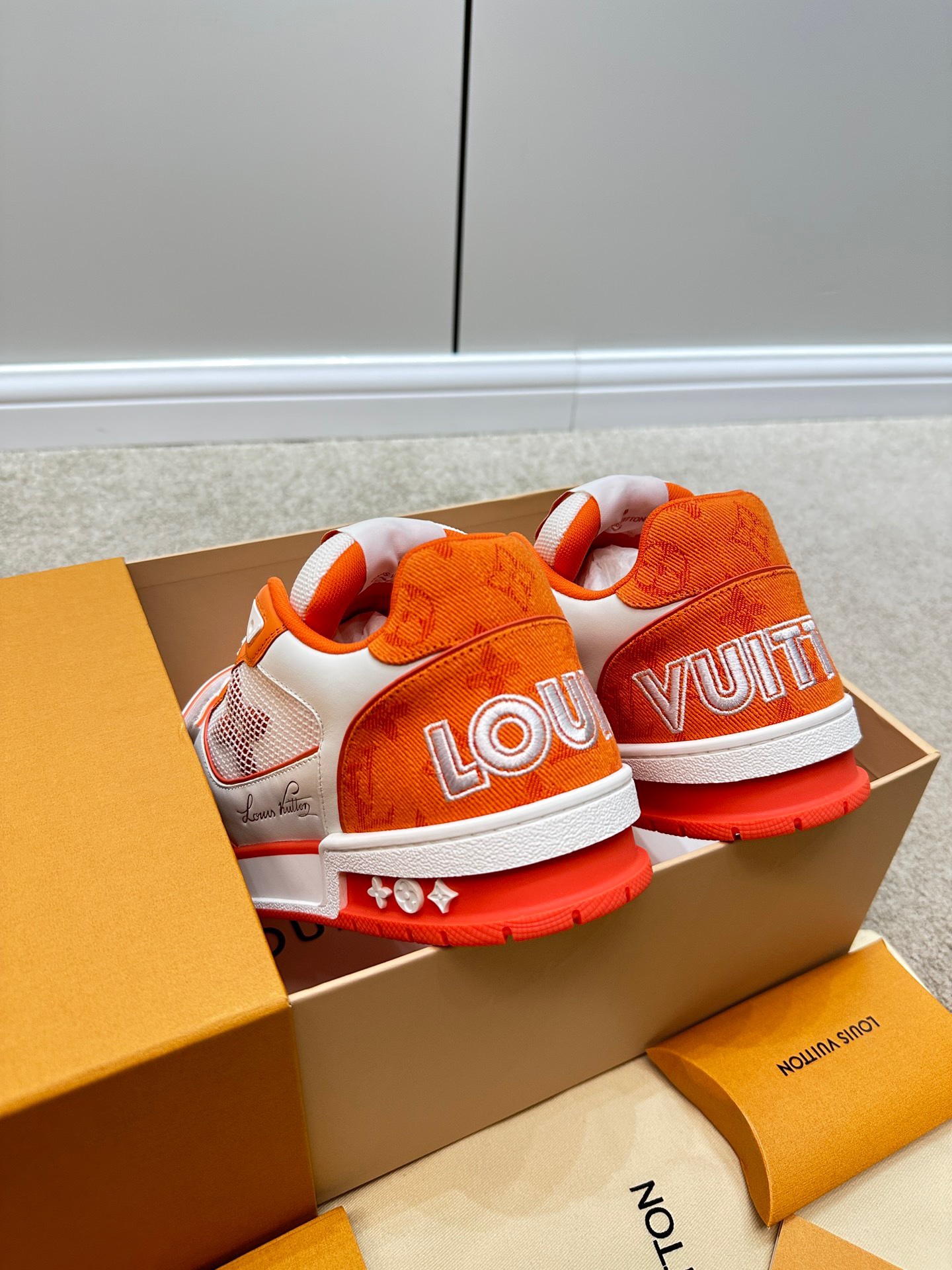 Louis Vuitton 2023 Monogram Trainers - Image 9