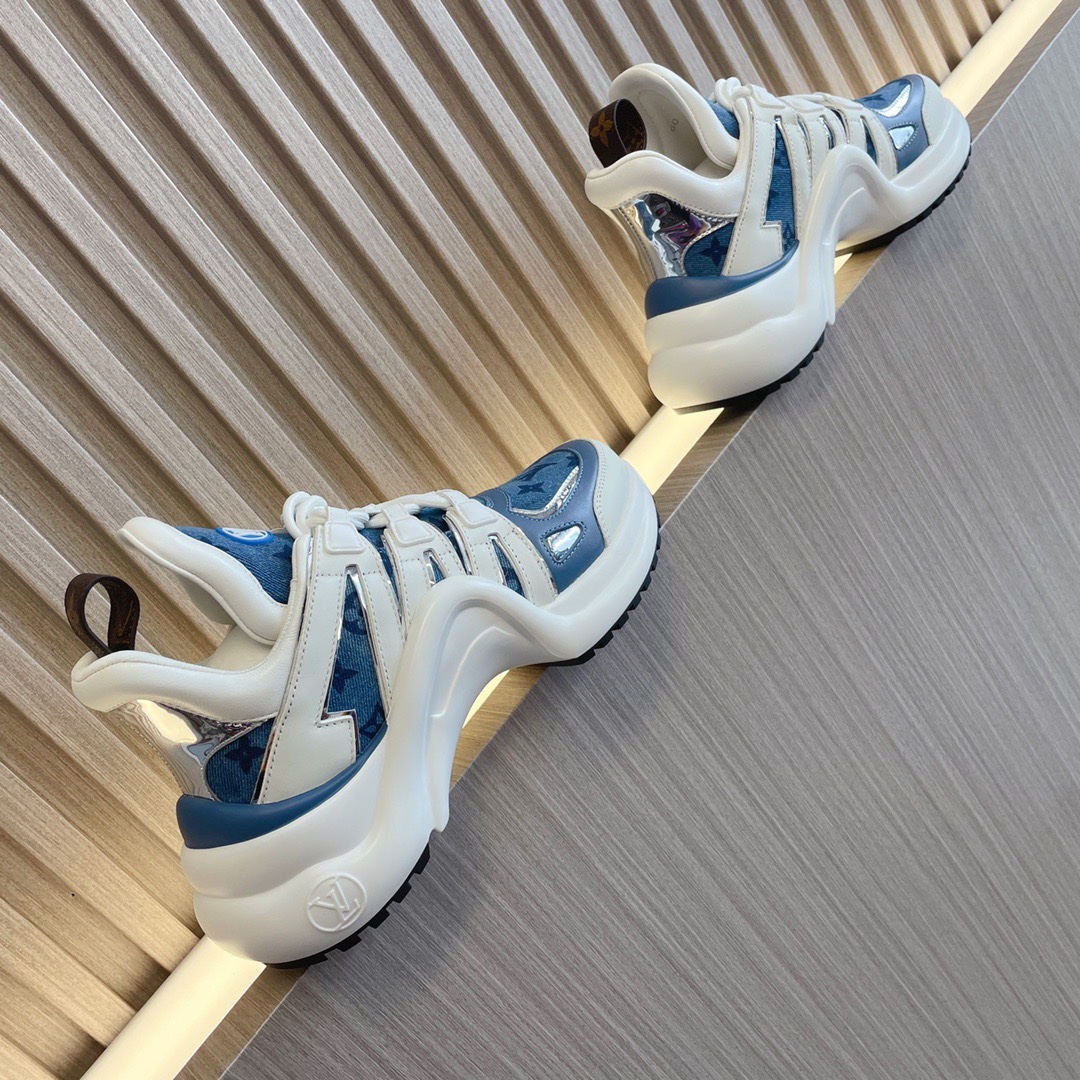 Louis Vuitton 2023 Trainers - Image 2