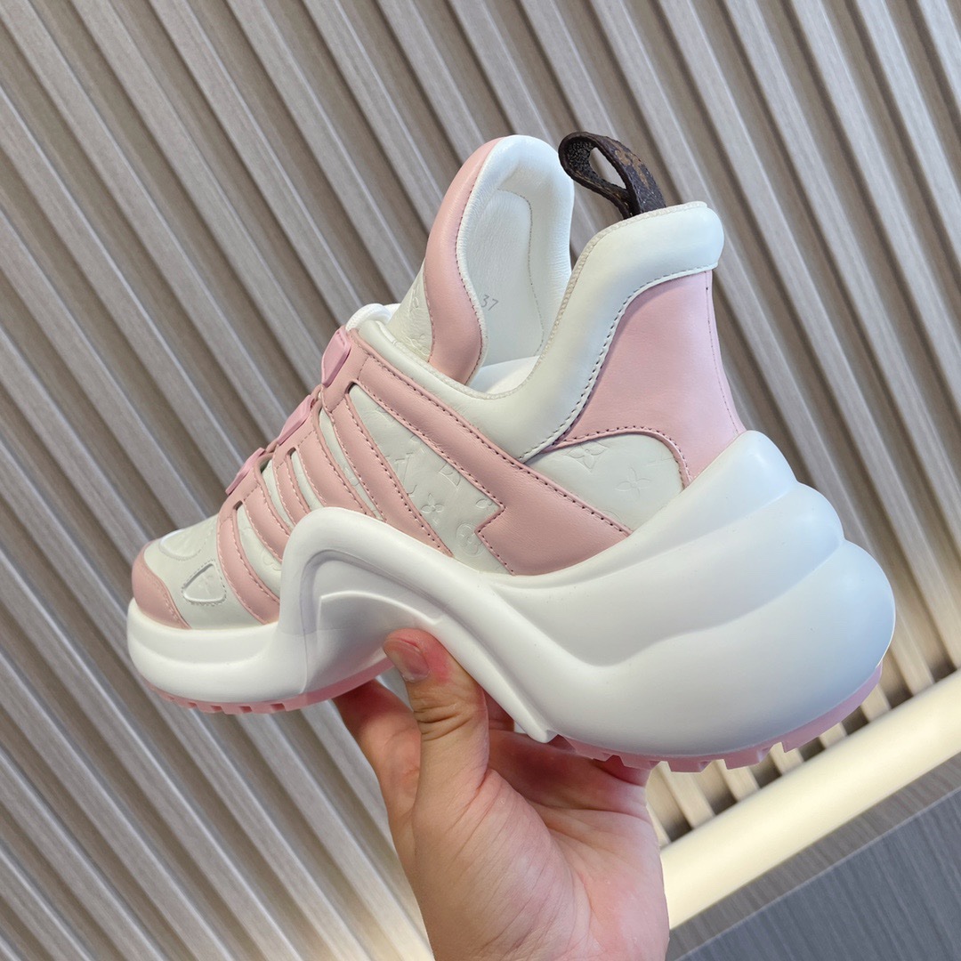 Louis Vuitton 2023 Trainers - Image 8