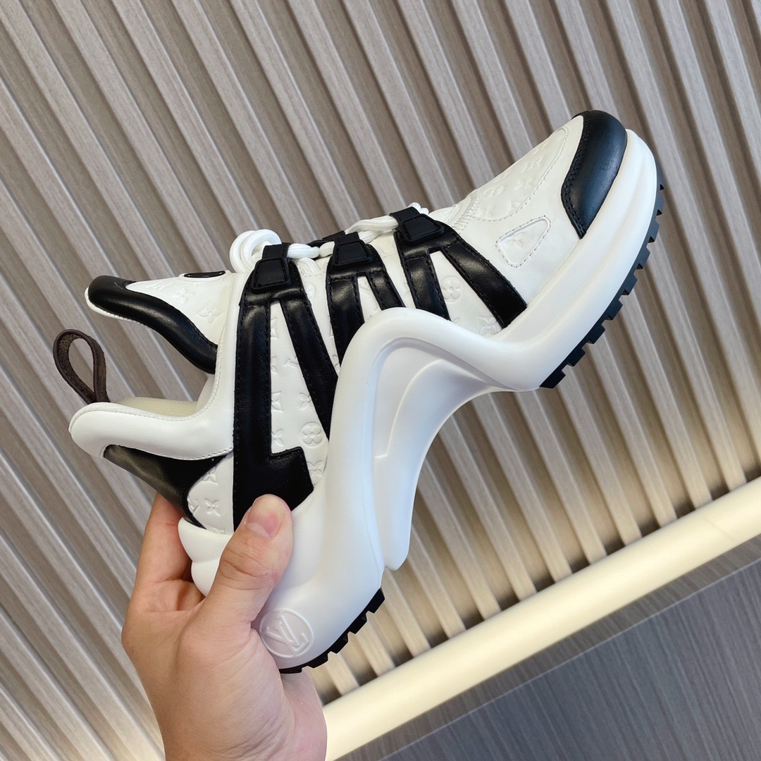 Louis Vuitton 2023 Trainers - Image 7