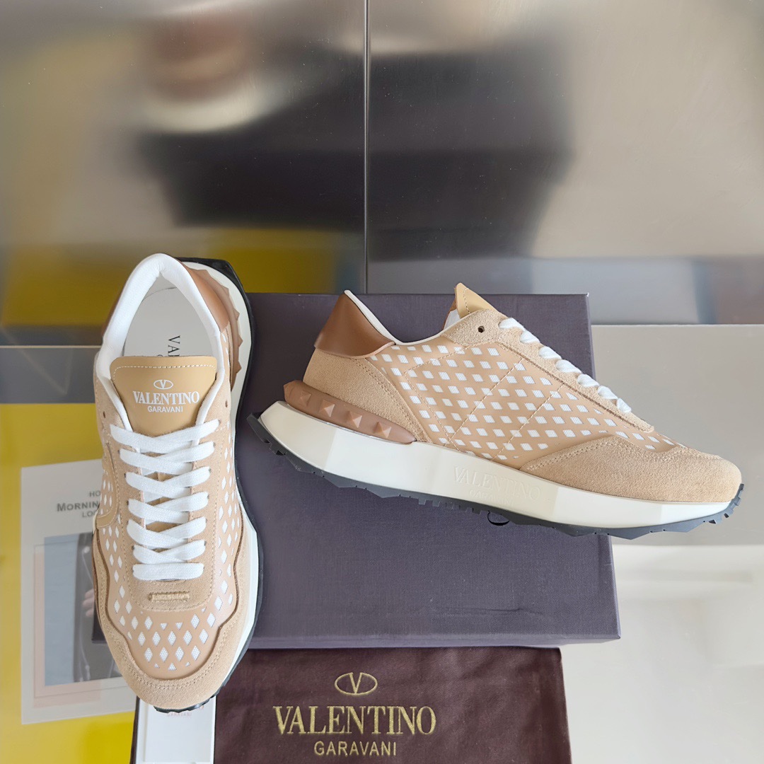 Valentino 2023 Netrunner Sneakers - Image 5