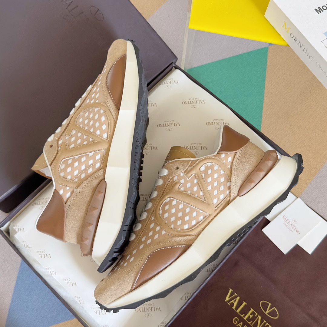 Valentino 2023 Netrunner Sneakers - Image 7