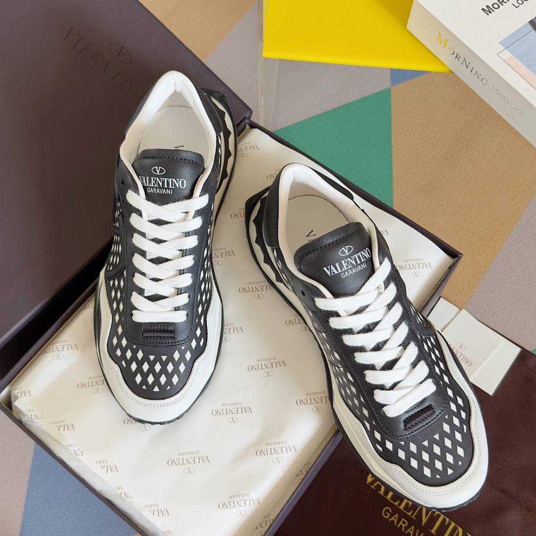 Valentino 2023 Netrunner Sneakers - Image 3