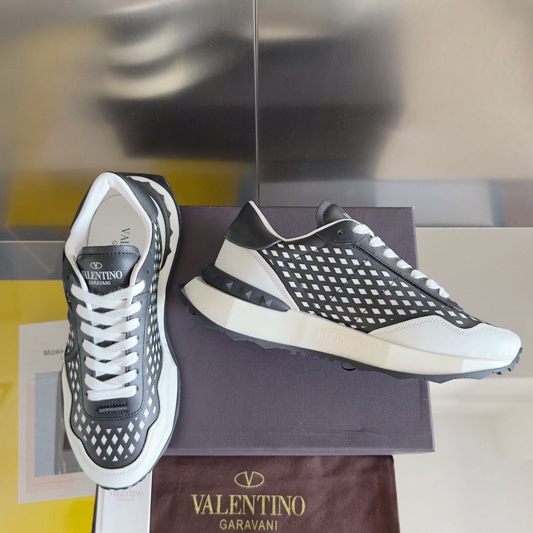 Valentino 2023 Netrunner Sneakers - Image 5