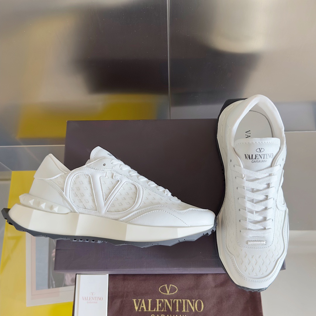 Valentino 2023 Netrunner Sneakers - Image 4