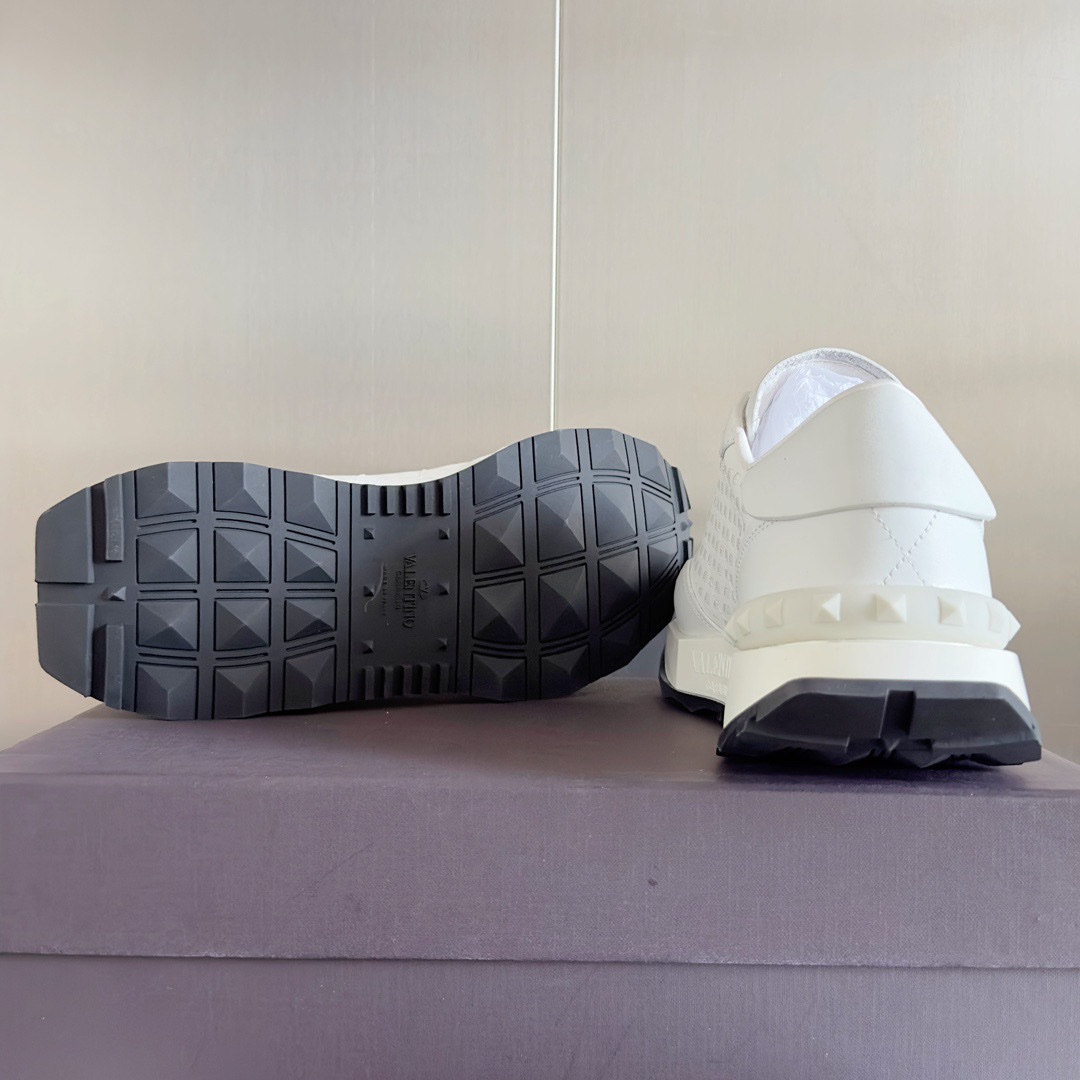 Valentino 2023 Netrunner Sneakers - Image 9