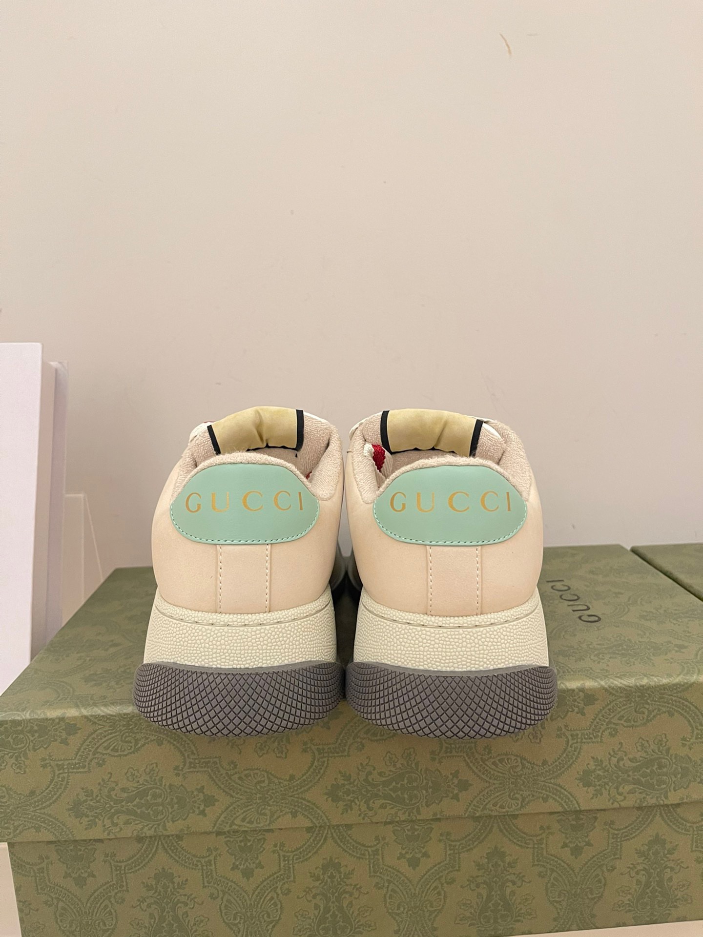 Gucci 2023 Thick-soled Dirty Shoes for Couples - Image 9