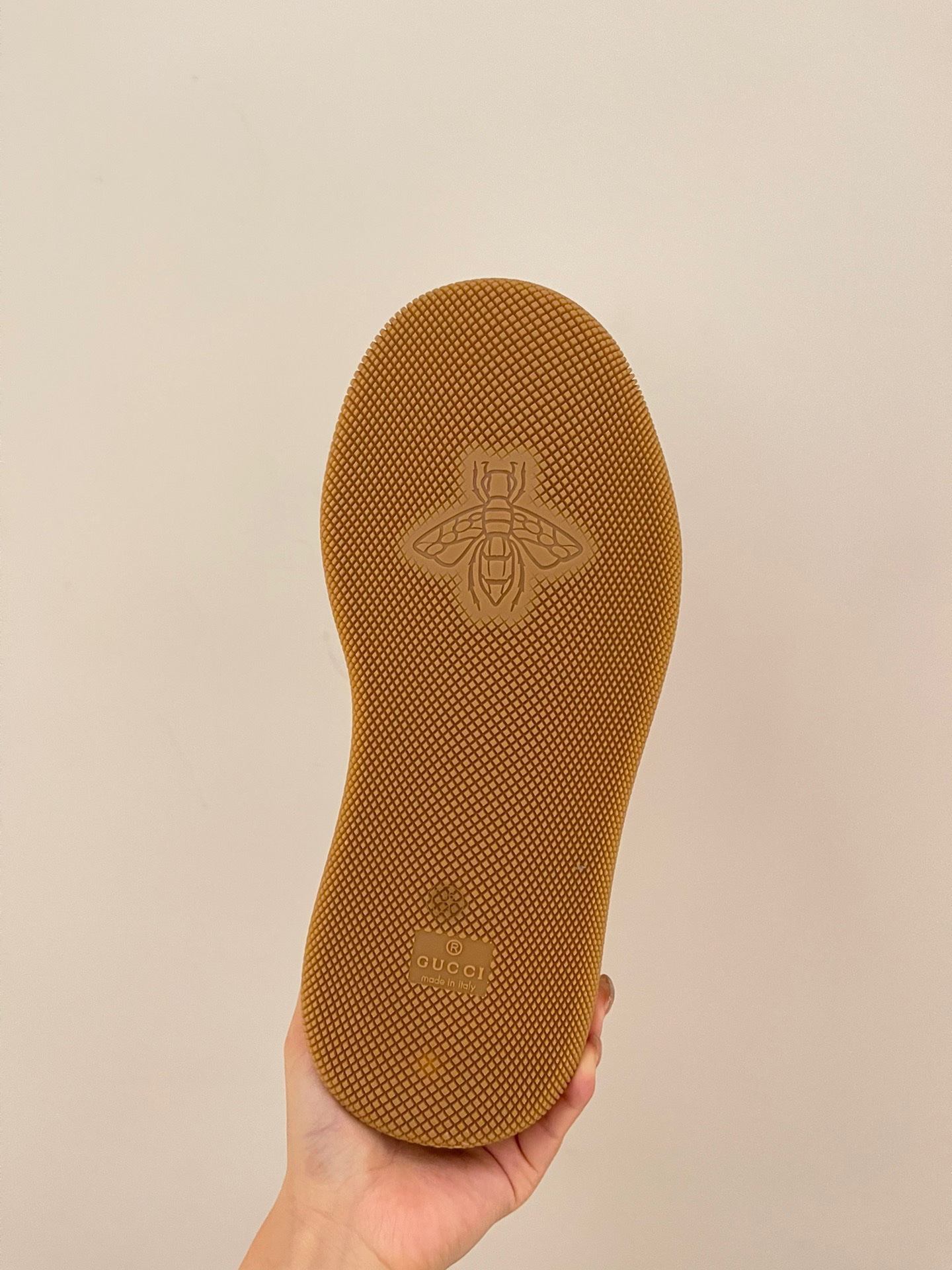 Gucci 2023 Thick-soled Dirty Shoes for Couples - Image 8