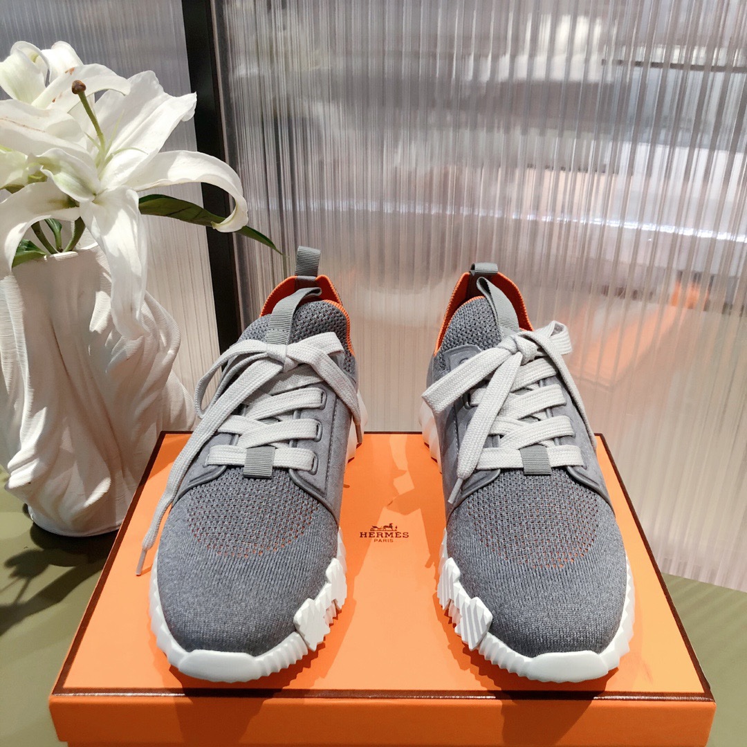 Hermes 2023 Classic Sneakers for Couples - Image 4