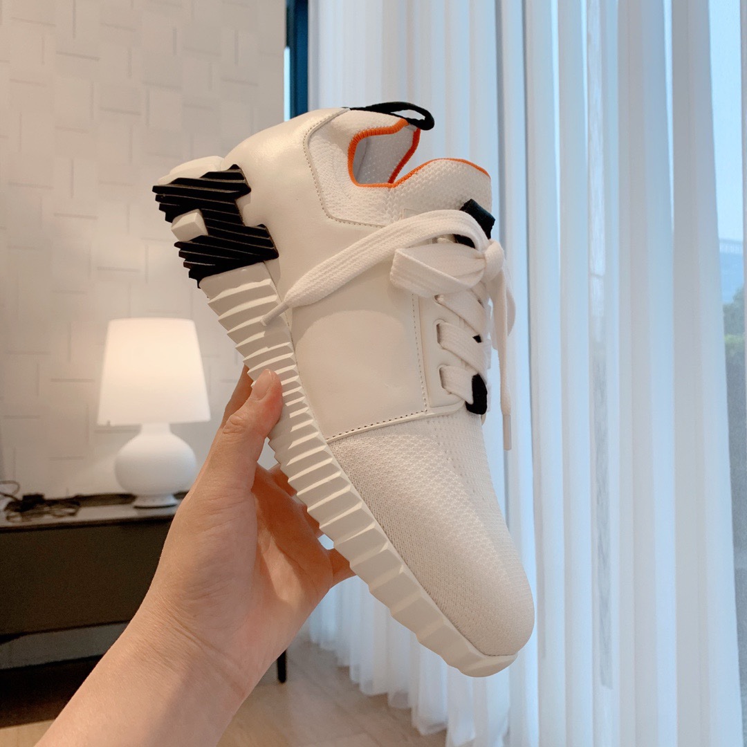 Hermes 2023 Classic Sneakers for Couples - Image 2