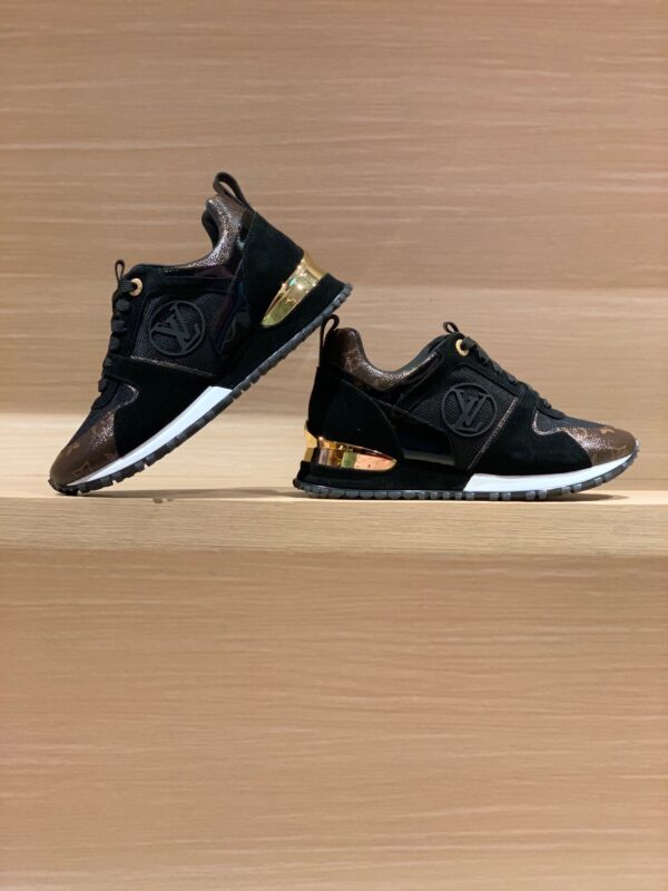 Louis Vuitton 2023 Sneakers Couple Models