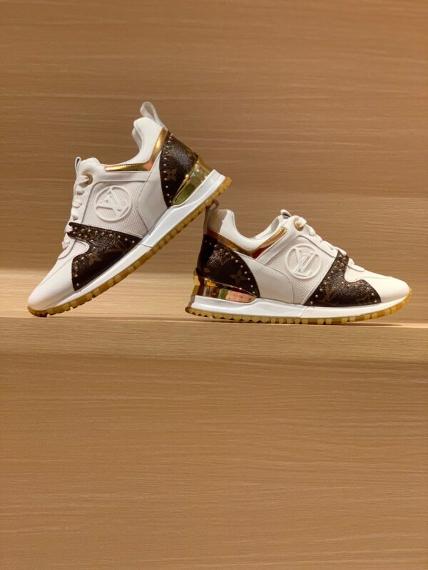 Louis Vuitton 2023 Sneakers Couple Models