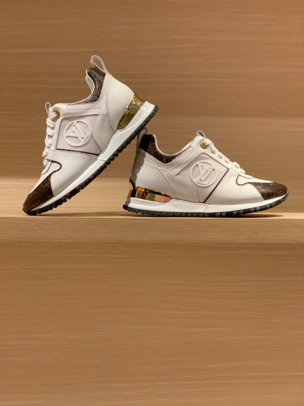 Louis Vuitton 2023 Sneakers Couple Models