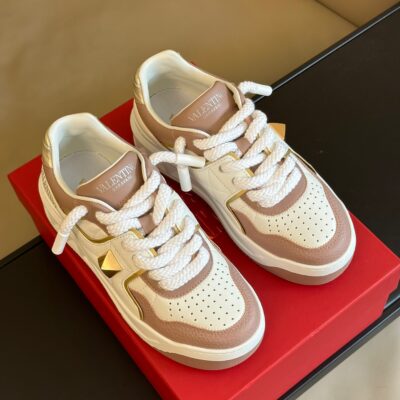 Valentino 2023 New Couple Trainers