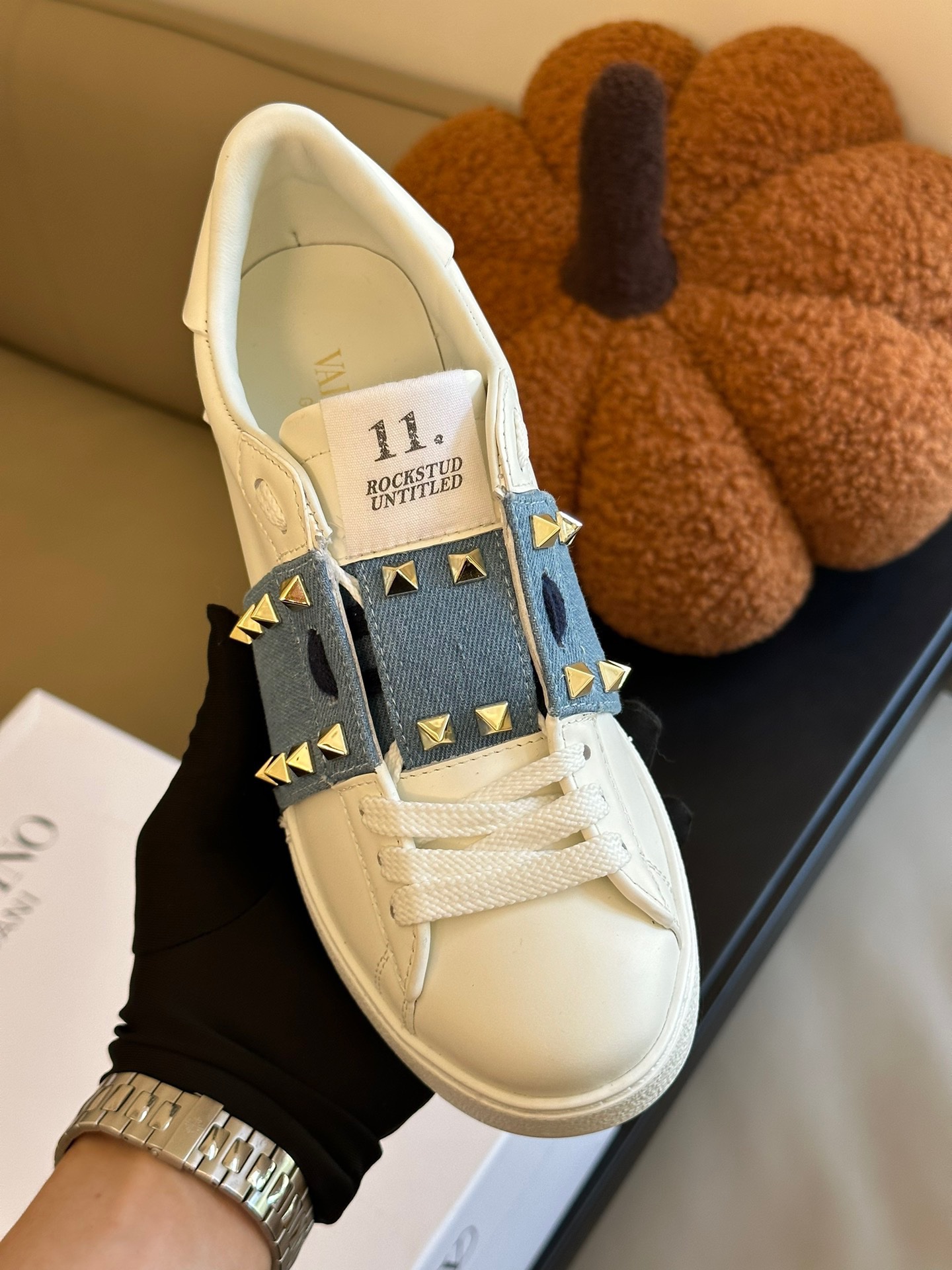 img_7980 Valentino 2023 Autumn and Winter Wedge Sneakers - Image 1