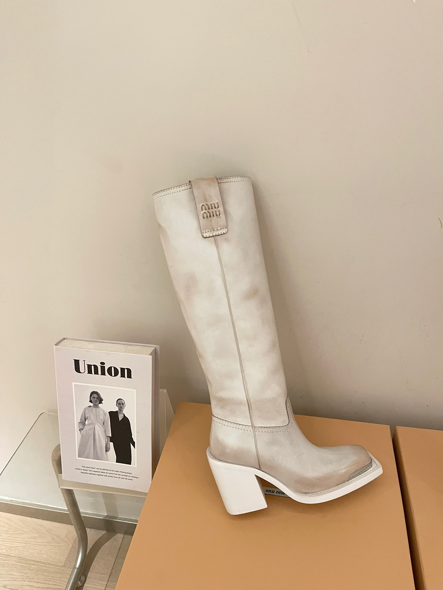 Miu Miu 2023 Square Toe Retro High-heeled Knight Boots - Free Shipping - Image 4