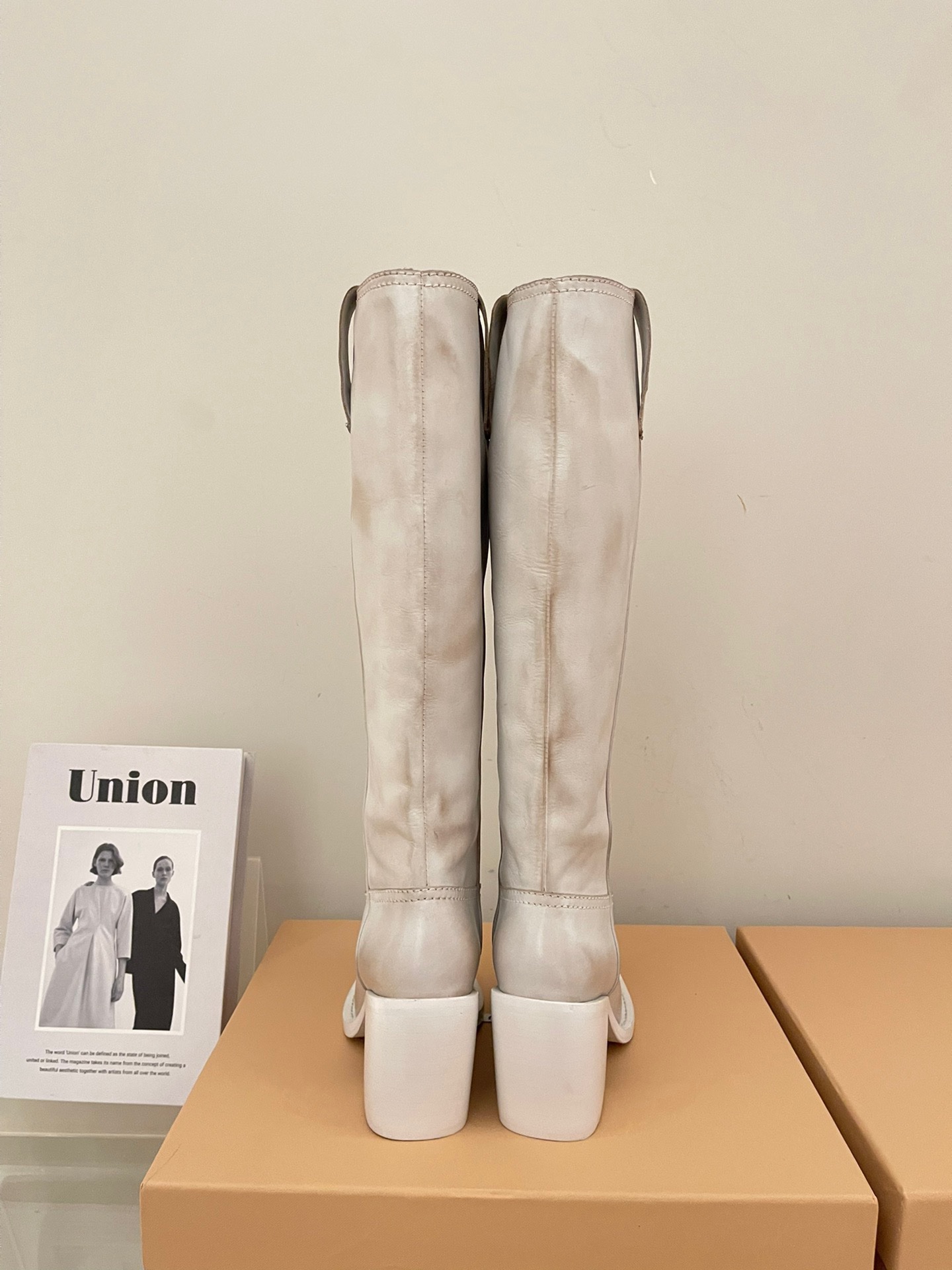 Miu Miu 2023 Square Toe Retro High-heeled Knight Boots - Free Shipping - Image 2