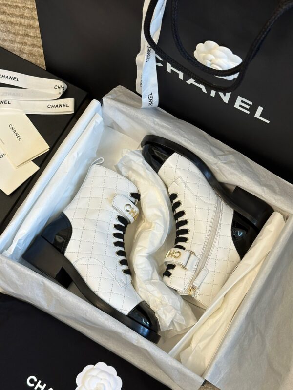 Chanel 2023 New Boots