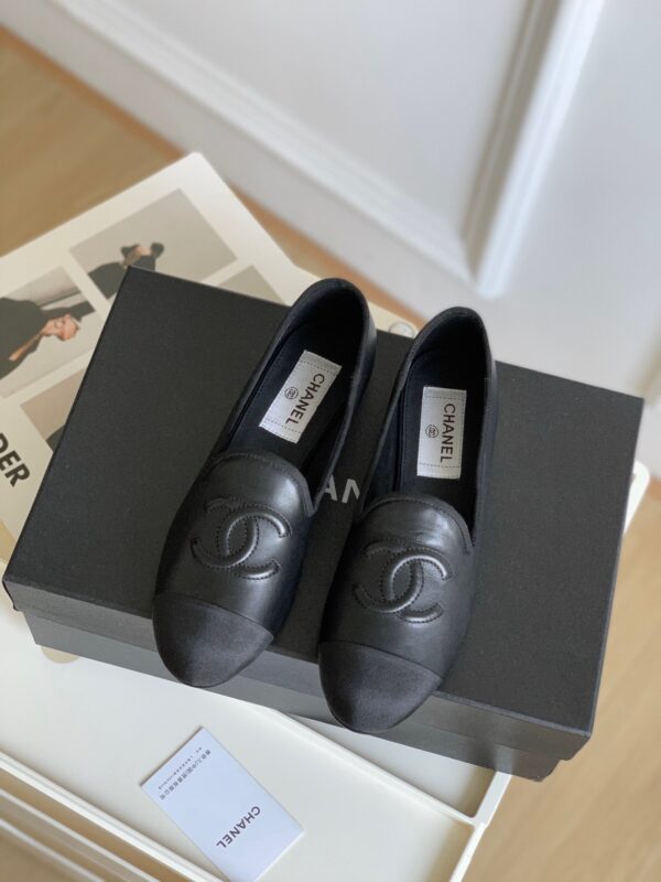 Chanel 2023 new Loafers