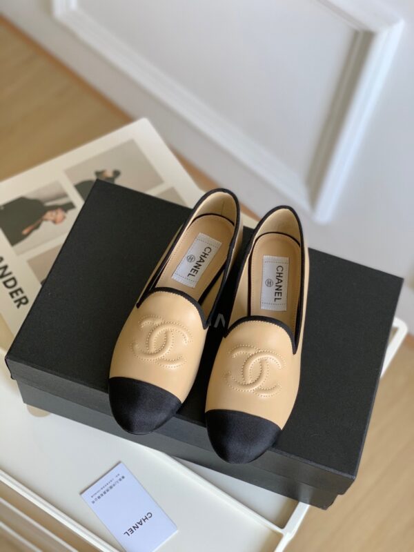 Chanel 2023 new Loafers