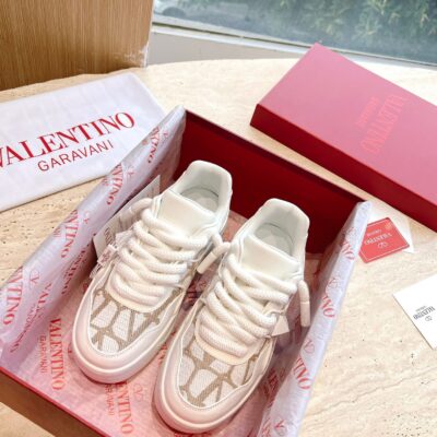 Valentino One Stud XL Couples Sneakers