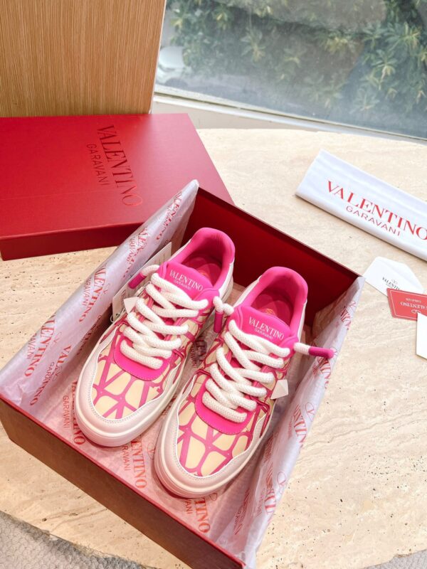 Valentino One Stud XL Couples Sneakers