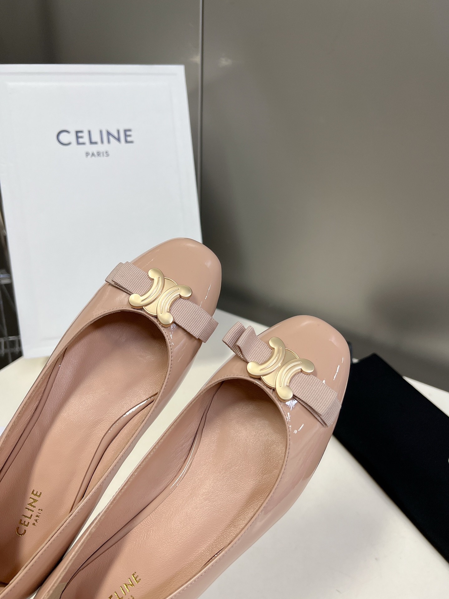 Céline 2023 New Loafers - Image 6