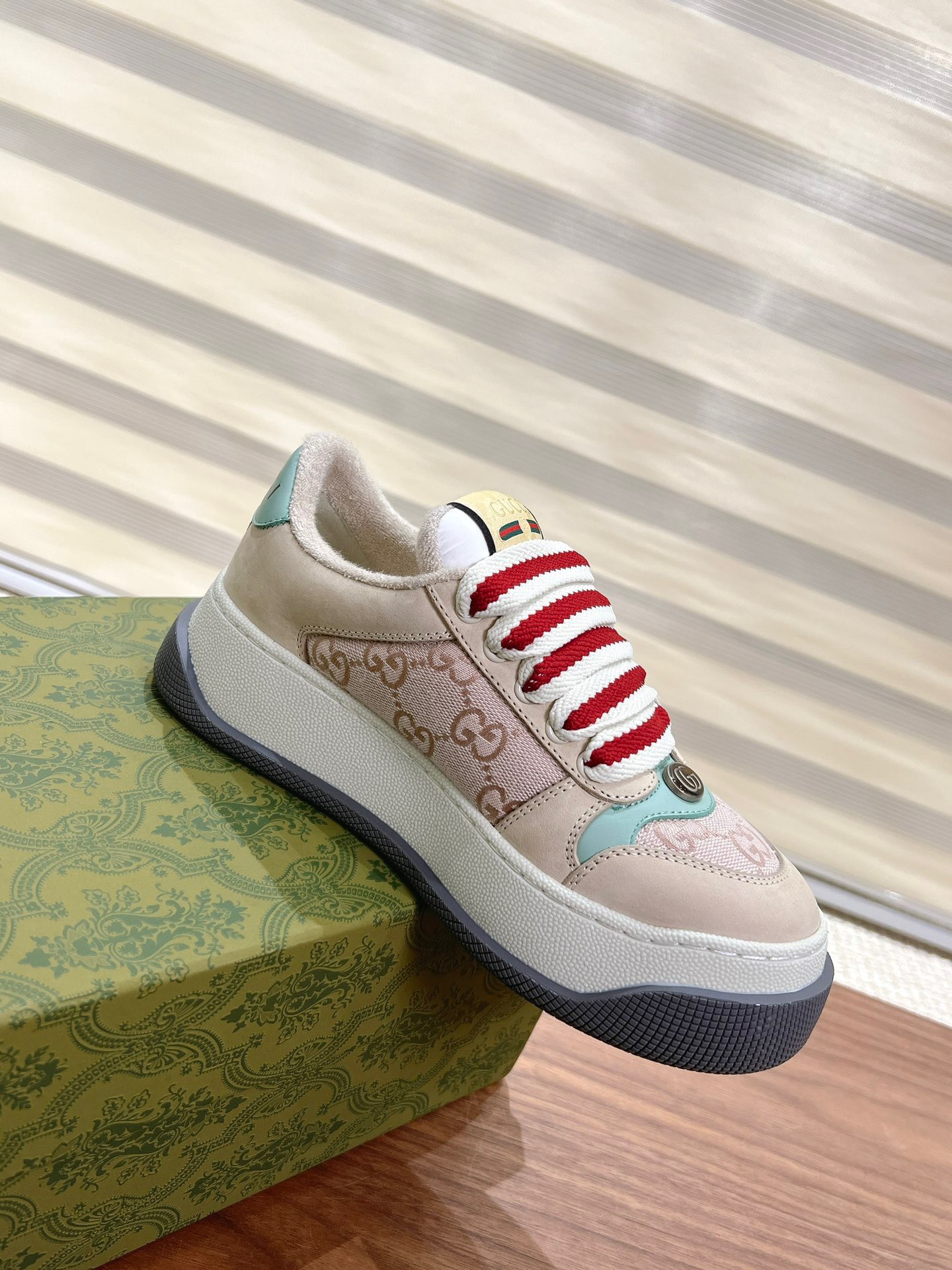 Gucci 2023 Thick-soled Dirty Shoes - Image 2