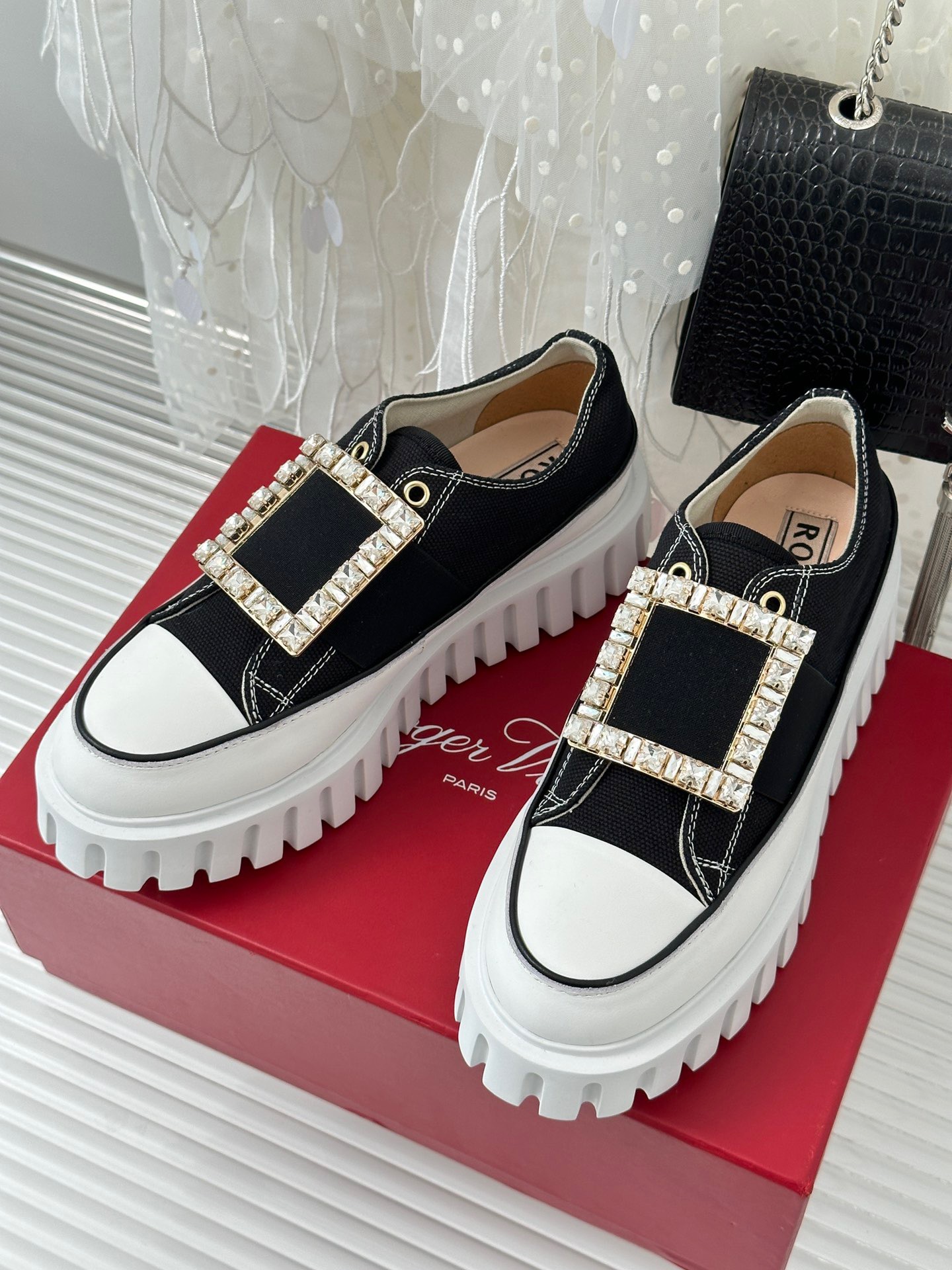 Roger Vivier Classic Square Diamond Buckle Thick Bottom Shoes - Image 4