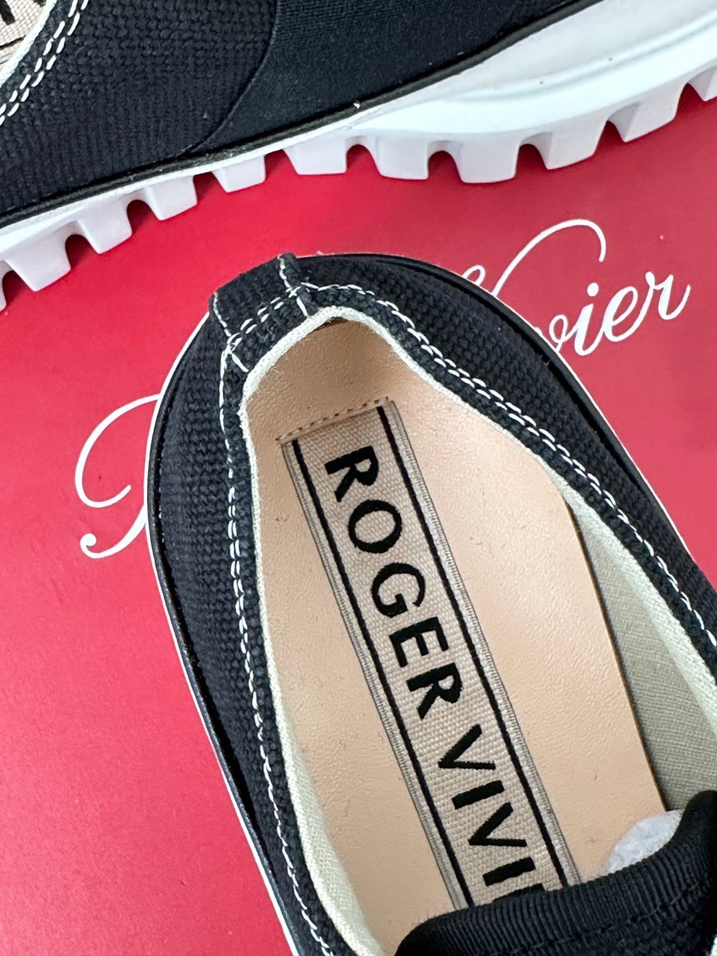 Roger Vivier Classic Square Diamond Buckle Thick Bottom Shoes - Image 8