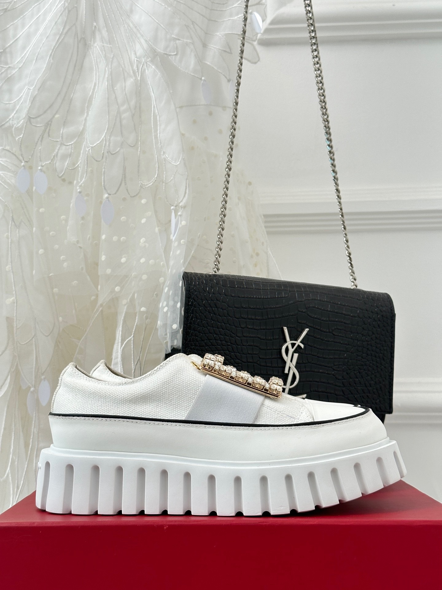 Roger Vivier Classic Square Diamond Buckle Thick Bottom Shoes