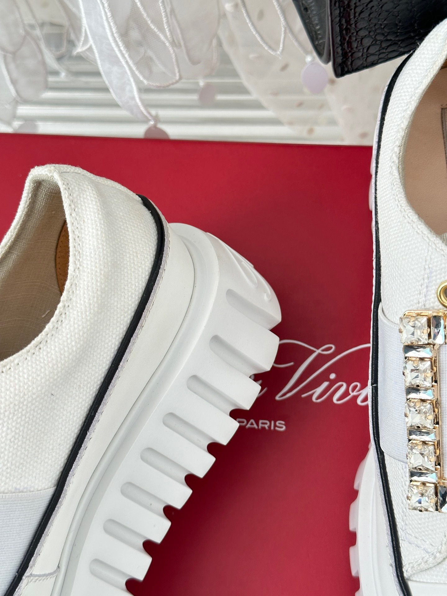 Roger Vivier Classic Square Diamond Buckle Thick Bottom Shoes - Image 6