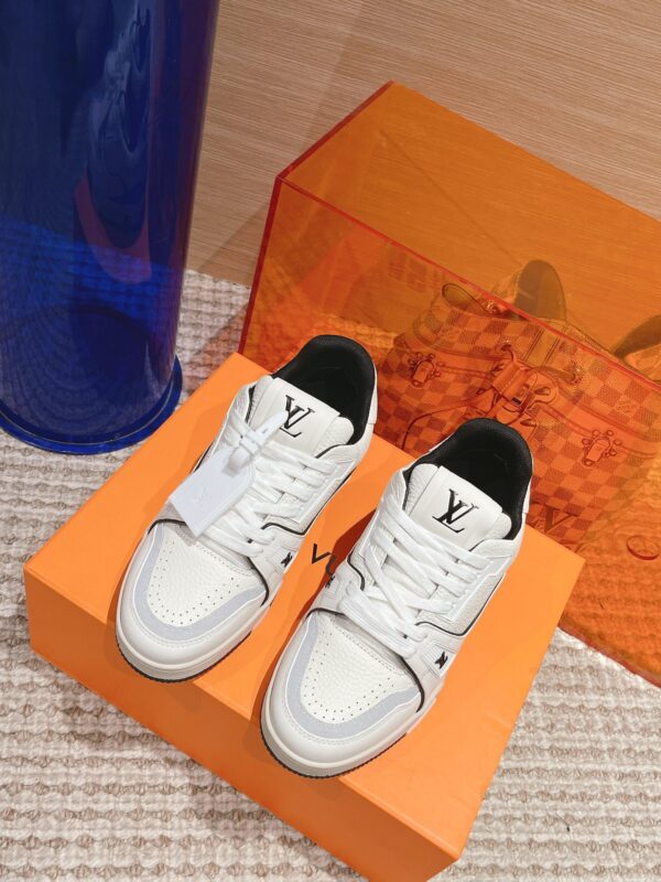 Louis Vuitton 2023 Unisex Trainers